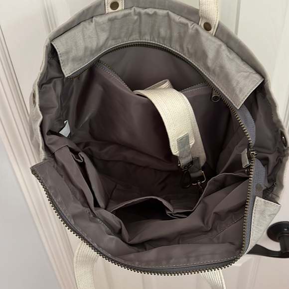 FEED diaper bag - Picture 6 of 6